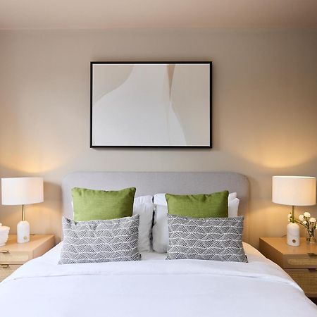 The Twickenham Wonder - Lovely 1Bdr Flat With Parking Exterior photo