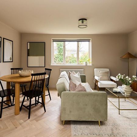 The Twickenham Wonder - Lovely 1Bdr Flat With Parking Exterior photo